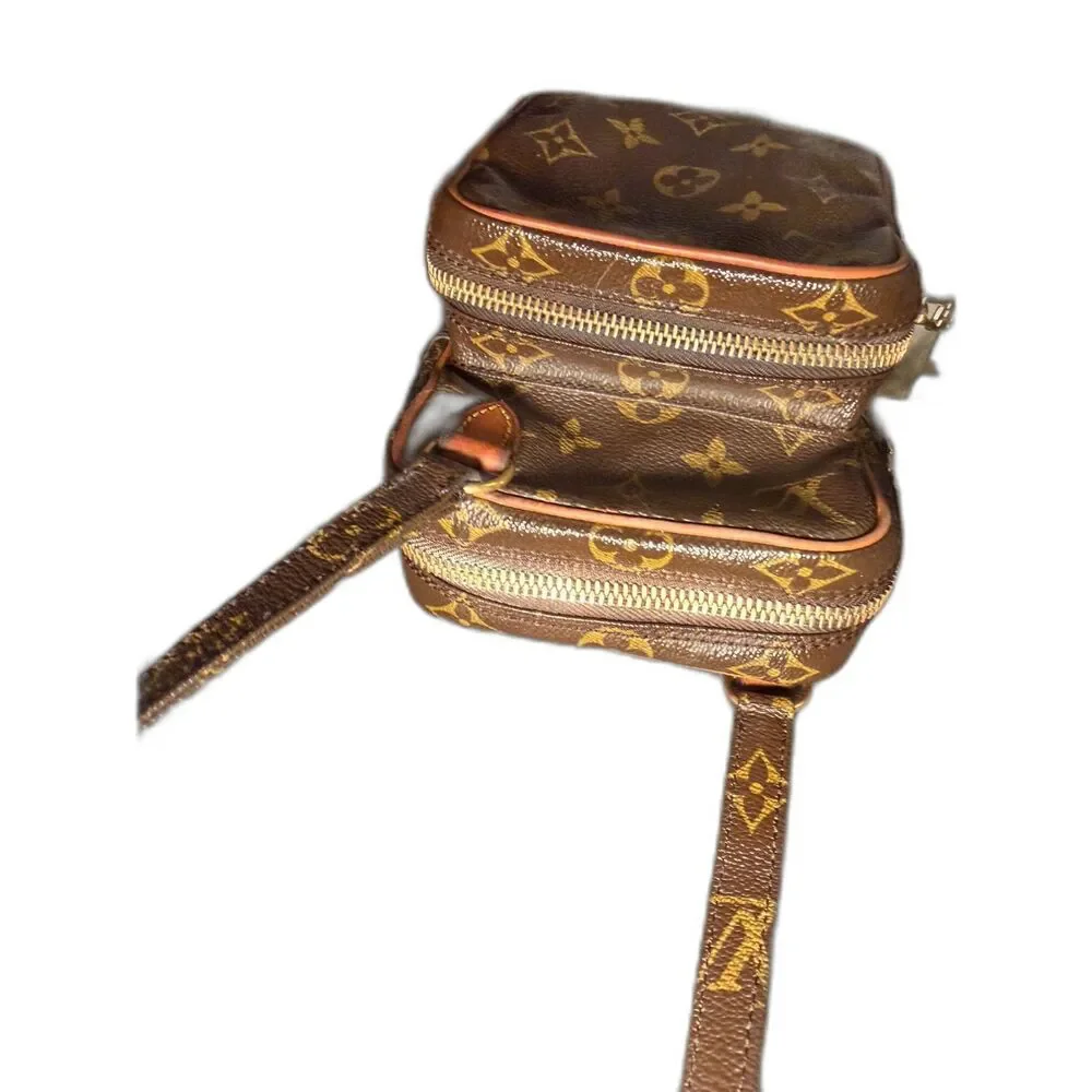 Louis Vuitton Vintage Monogram Mini Amazone Crossbody Bag France 1988 LV Travel